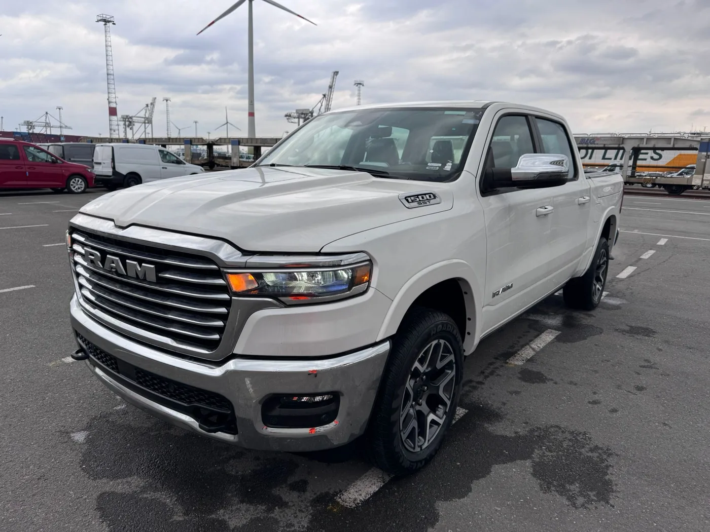 RAM 1500 Crew Bighorn 4x4